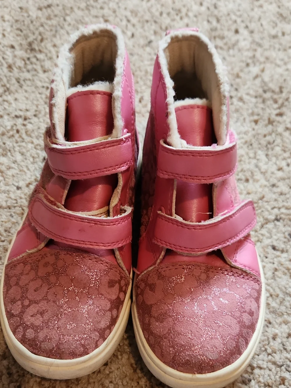 Vintage UGG Pink Glitter High-Top Sneakers Sz 10